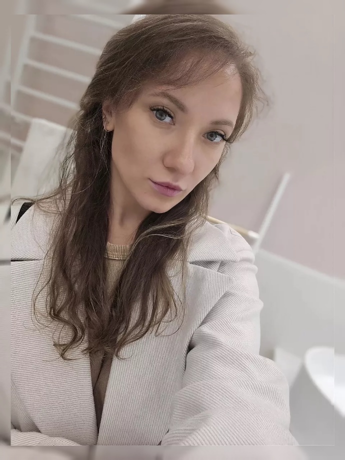 ❤️Нежная обладательница прекрасных форм❤️

Всегда в прекрасном настроении ☺️



Открой для себя мир страсти и удовольствия с самой прекра...